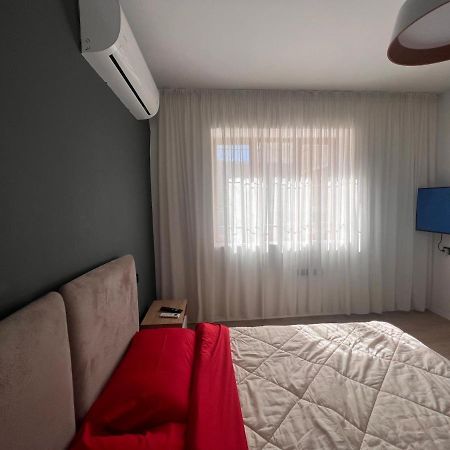 Amion Apartment In Center Of Tirana Extérieur photo