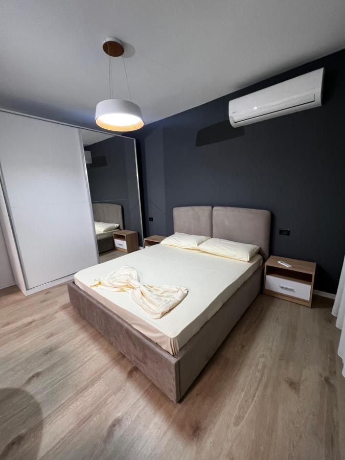 Amion Apartment In Center Of Tirana Extérieur photo
