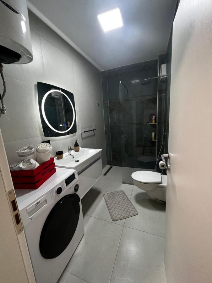 Amion Apartment In Center Of Tirana Extérieur photo
