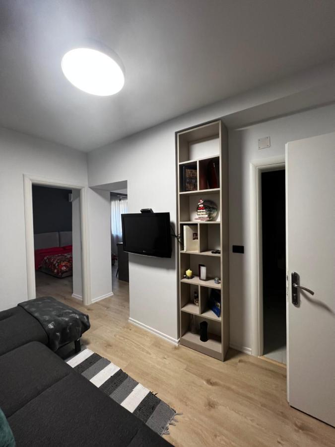 Amion Apartment In Center Of Tirana Extérieur photo