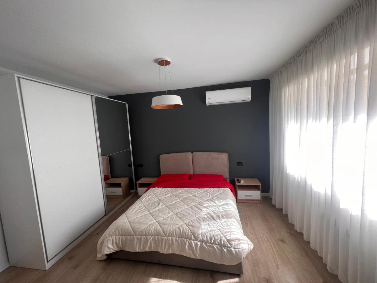 Amion Apartment In Center Of Tirana Extérieur photo